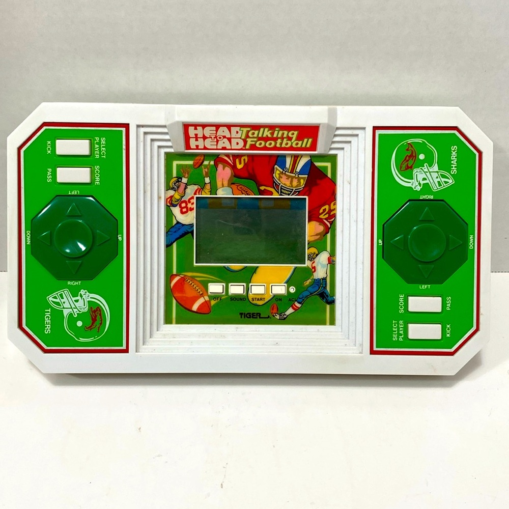 1988 TIGER ELECTRONIC HEAD TO HEAD TALKING FOOTBALL